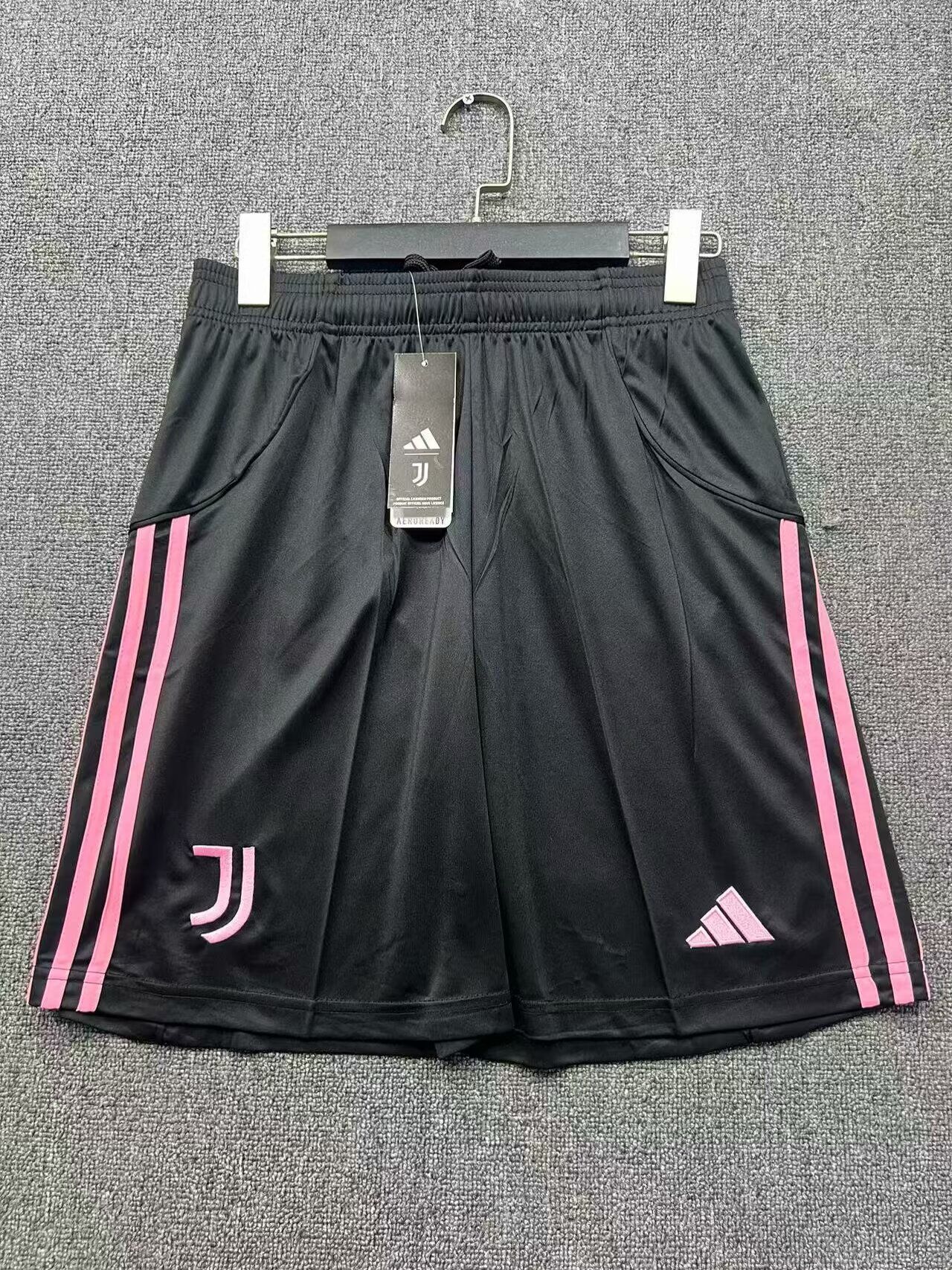 AAA Quality Juventus 25/26 Home Soccer Shorts